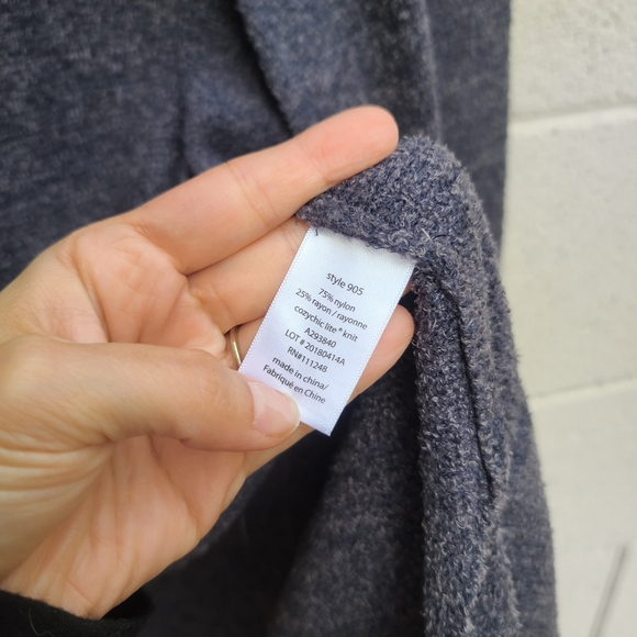 Barefoot Dreams | CozyChic Lite Resort Cardi Cardigan Lounge Sweater with Hood - Picture 6 of 8